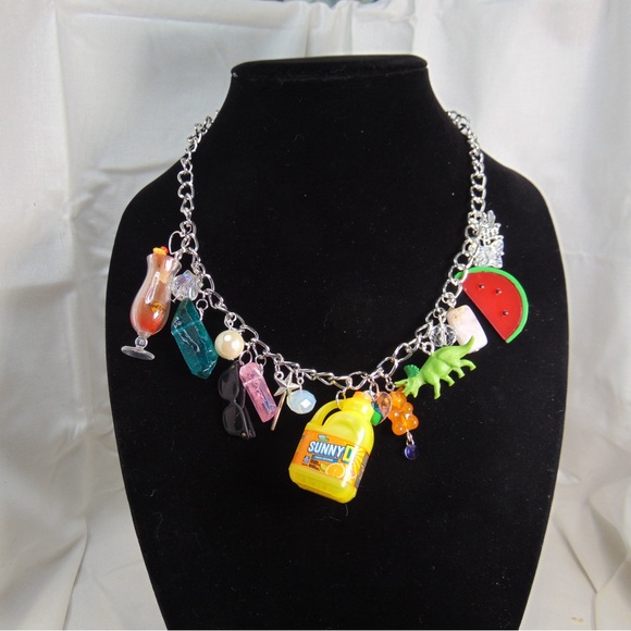 Handmade necklace 💖 - Picture 1 of 3